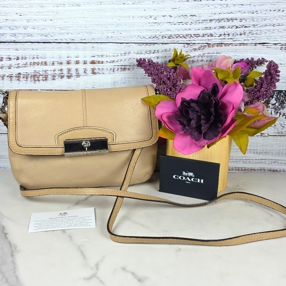 COACH KRISTIN SHOULDER BAG BEIGE CREAM  CROSSBODY‎ SMALL PURSE GUC - Picture 4 of 13